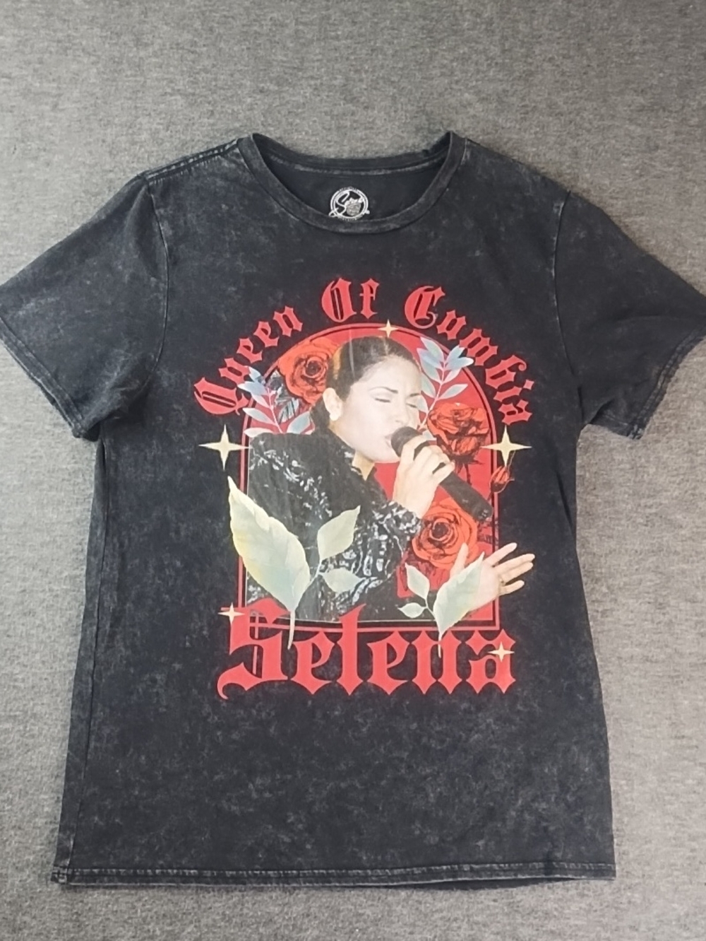 Selena 'Queen of Cumbia' Black Graphic Tee